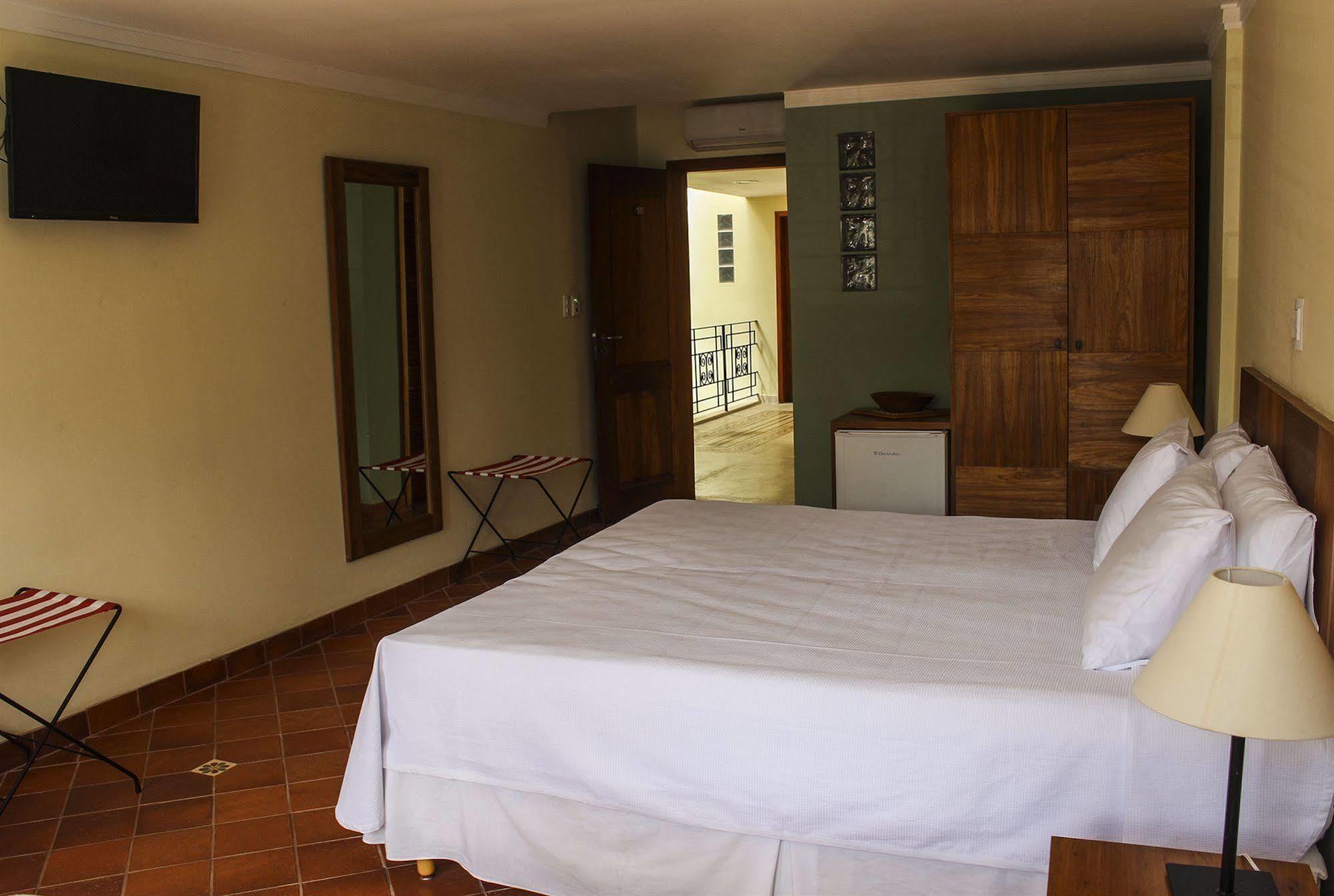 Hotel Cruz Do Pascoal Salvador Exteriör bild